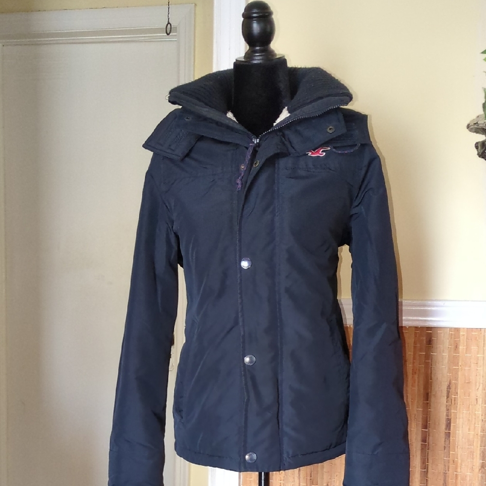 Hollister Navy Ski Ladies Jacket with High Collar